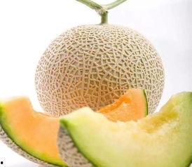 招远美女吃哈密瓜视频播放,视频播放引发热议