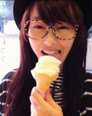 海南女星吃瓜事件视频,真相与舆论漩涡