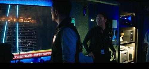 香港警察吃瓜视频播放,趣味瞬间引发网友热议