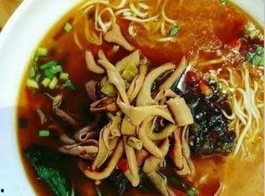 大瓜吃鸭肠面好吃吗视频,美味诱惑，一尝难忘！