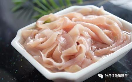 大瓜吃鸭肠面好吃吗视频,美味诱惑，一尝难忘！