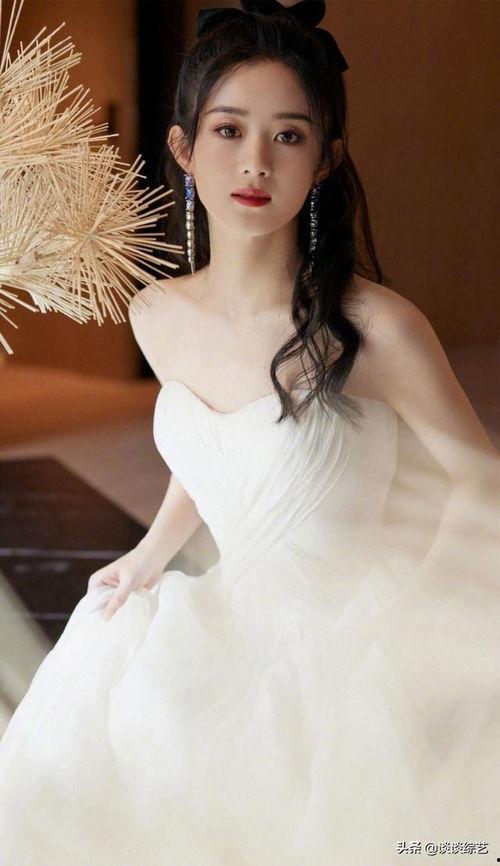 赵丽颖和肖战吃瓜视频,甜蜜互动引网友热议