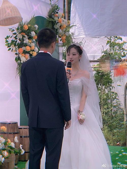 吃瓜妹妹穿婚纱视频,甜蜜瞬间引网友热议