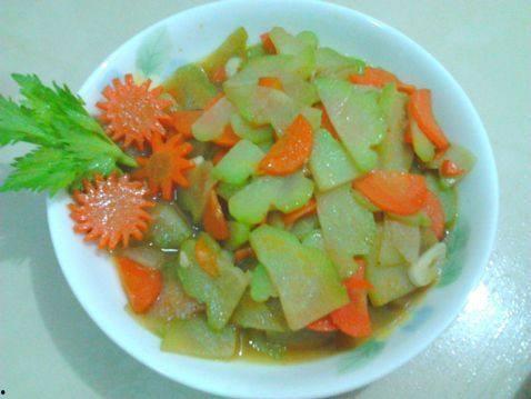 佛手瓜能夹馅炸吃吗视频,美味新吃法大揭秘