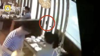 工厂吃瓜的视频,一起见证吃瓜欢乐时光