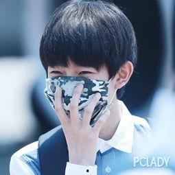 王源吃瓜爆料娱乐视频是真的吗,真相揭秘还是虚构传闻？