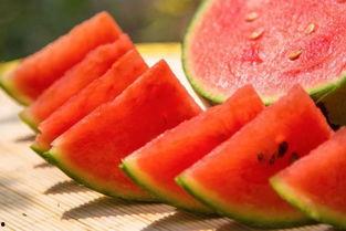 最甜的吃瓜视频,揭秘明星幕后趣事！