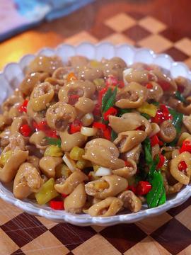 腥瓜尖可以炒着吃吗视频,家常菜谱新尝试