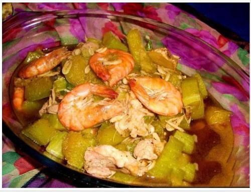 牛吃瓜营养好吗能吃吗视频,健康益处与食用建议