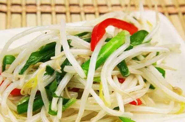 茭瓜丝炒豆芽可以吃吗视频,茭瓜丝炒豆芽制作教程