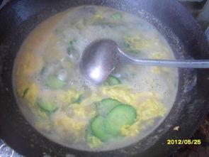 黄色的瓜怎么做汤吃的视频,家常美味，营养满分