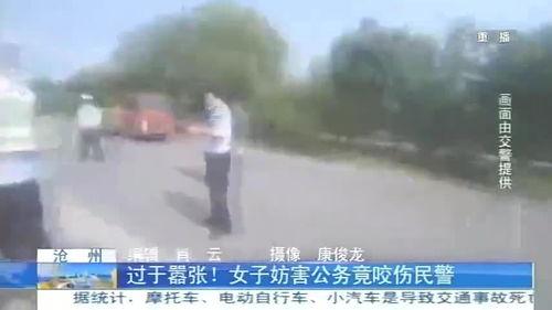 女警察吃瓜视频,揭秘警界生活趣味瞬间