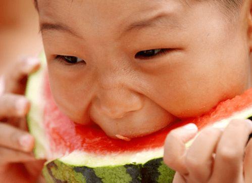 吃瓜表情包大赛视频大全,笑料横生，欢乐无限