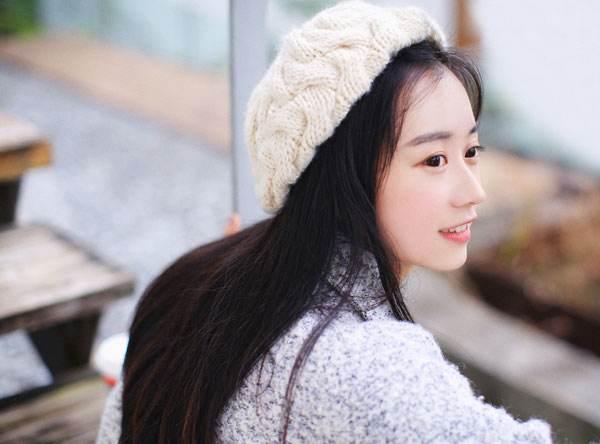 大眼吃瓜美女视频大全在线观看,视频大全在线观看，视觉盛宴等你来